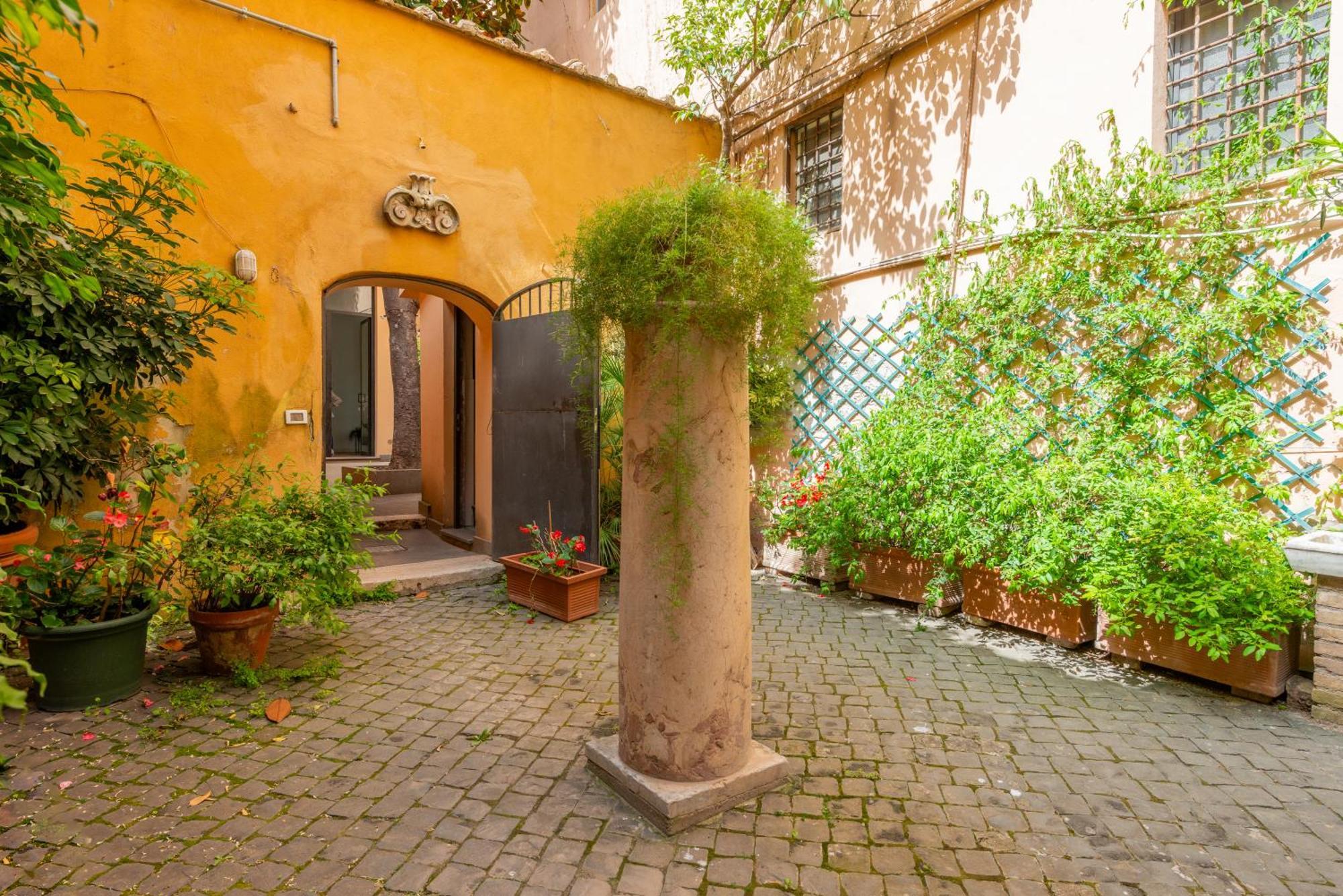 Loft Via Della Scala With Terrace Appartamento *