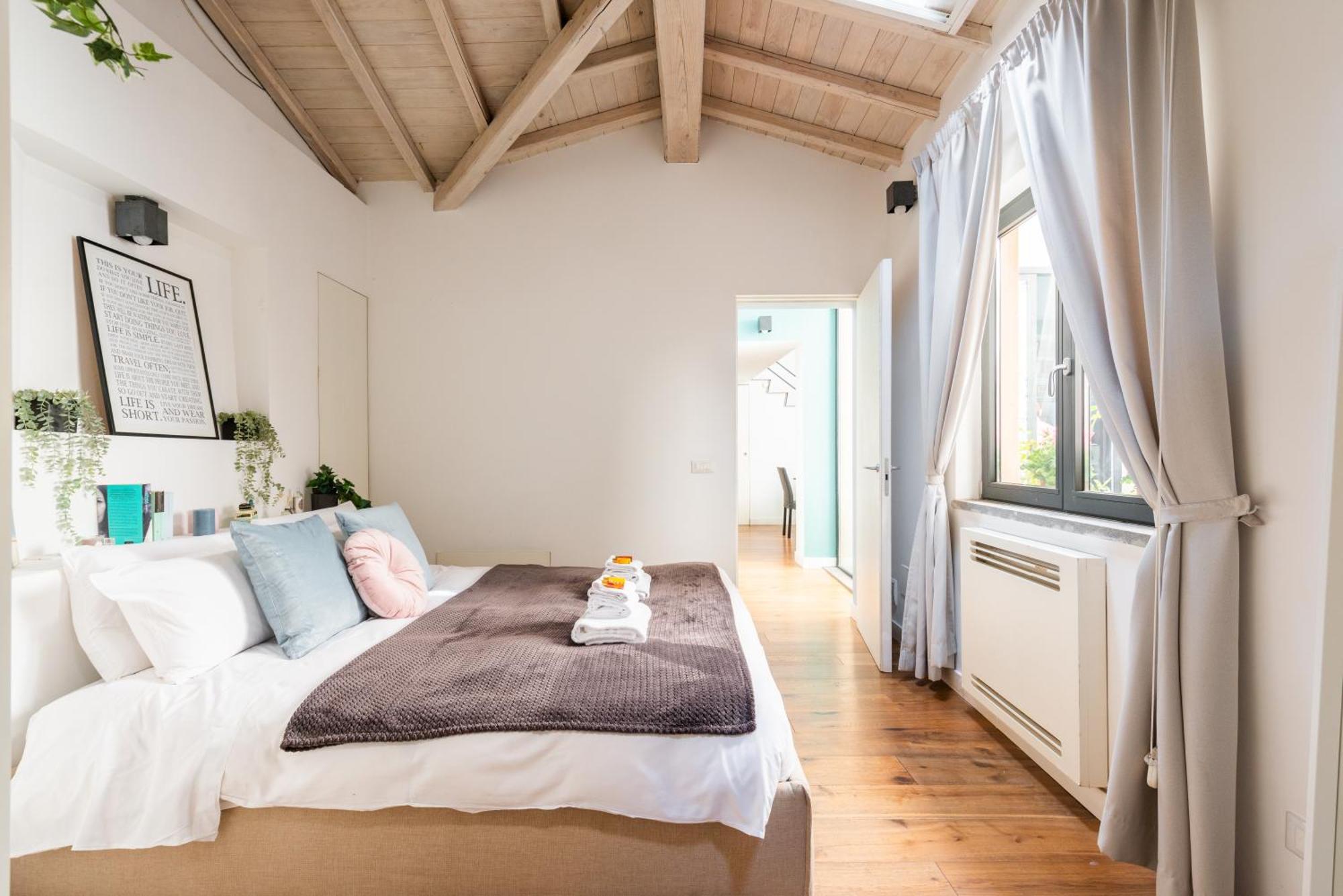 Loft Via Della Scala With Terrace Appartamento
